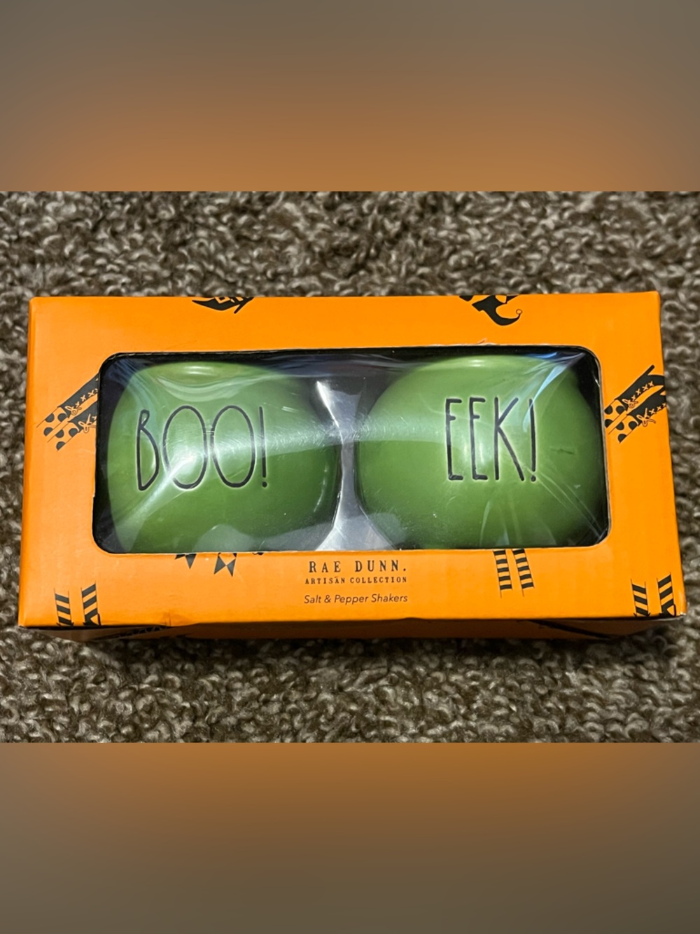 Rae Dunn salt pepper shakers new in box Halloween cauldrons green/black NEW